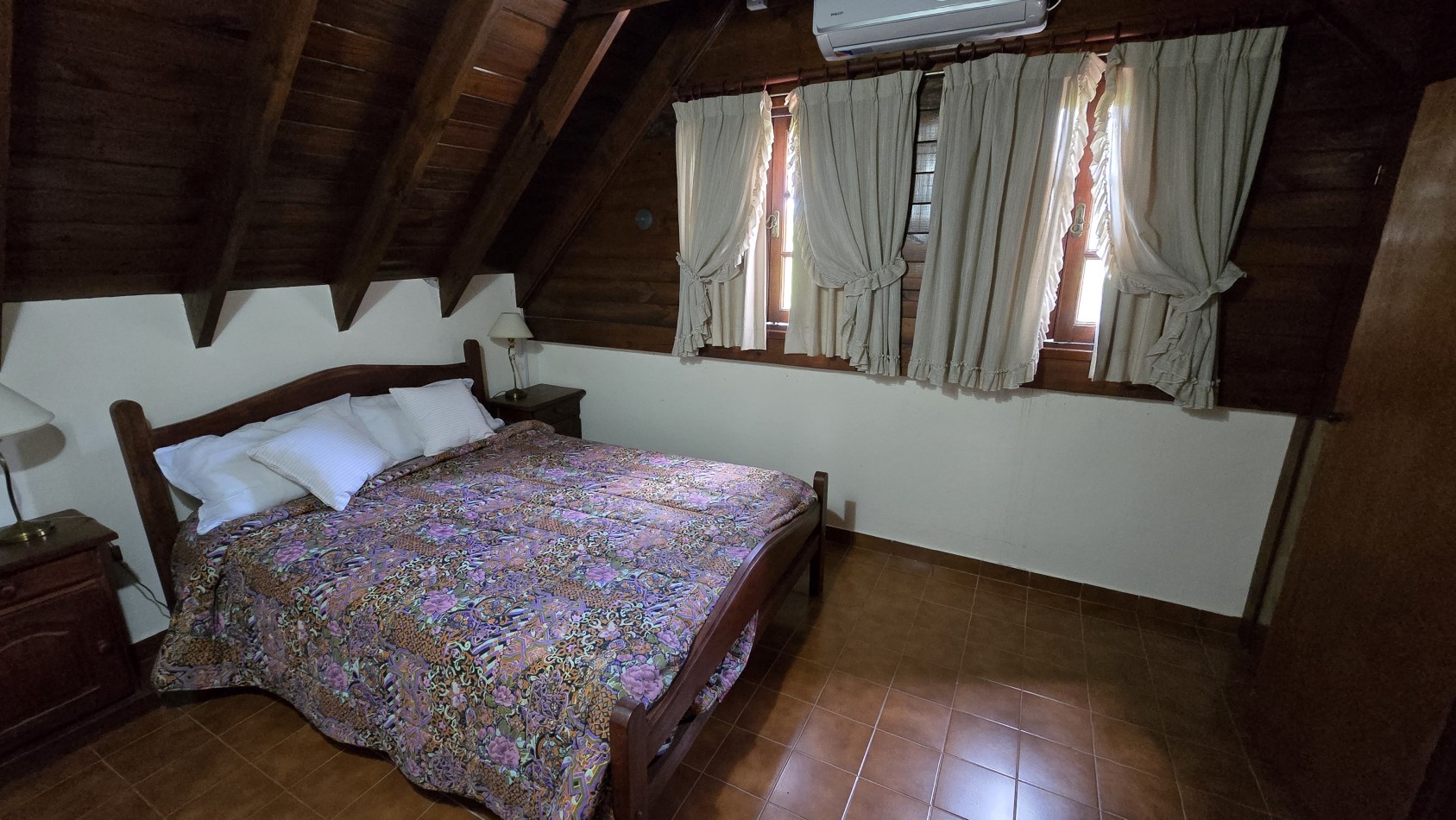EXCELENTE CASA EN MARTIN PESCADOR (ZONA PLAYA)
