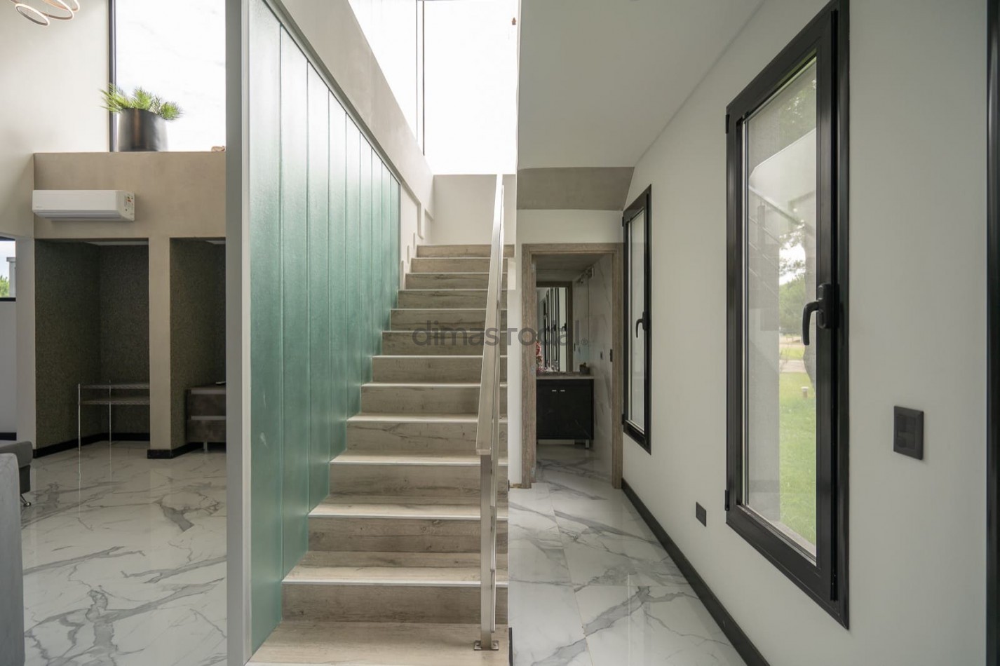 VENTA - PINAMAR - CASA EN LA HERRADURA