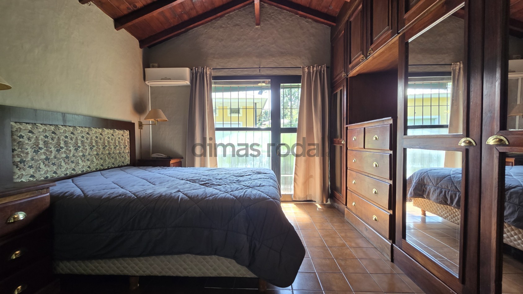 EN VENTA - PINAMAR - CASA 3 DORMITORIOS FINANCIACION