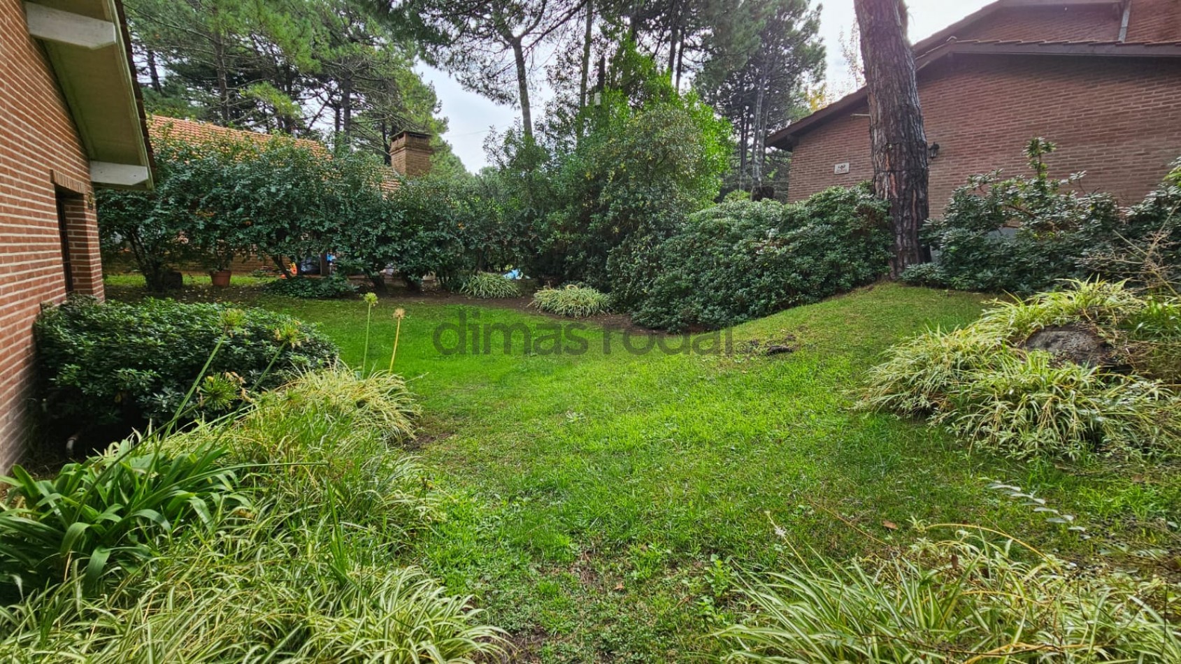 Casa en Venta Pinamar Zona Lasalle