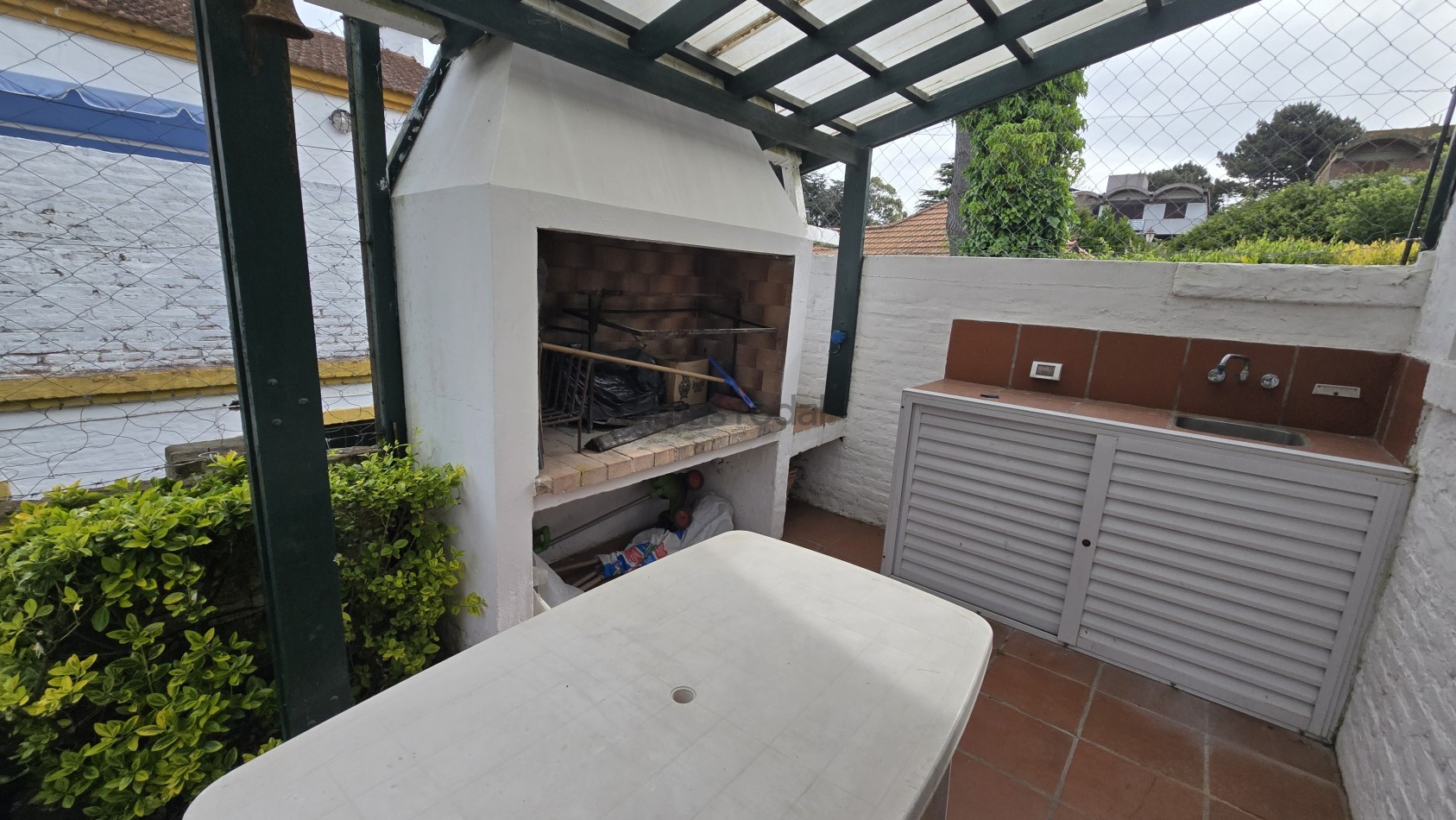 EN VENTA - PINAMAR - DUPLEX 3 AMBIENTES