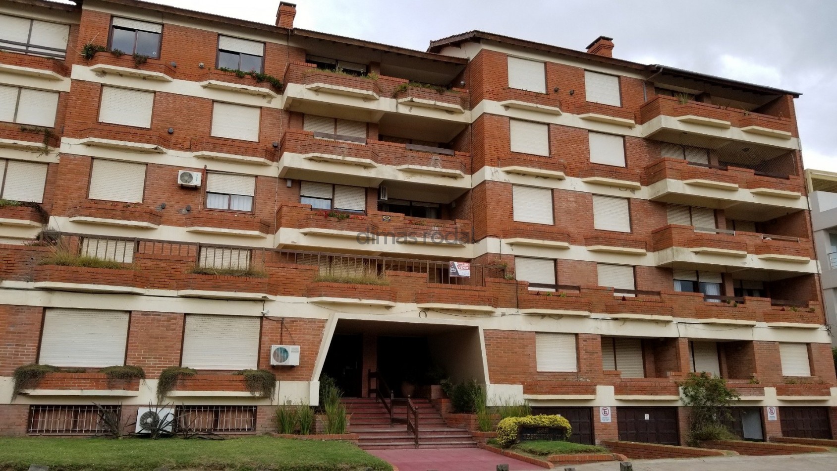 PINAMAR - VENTA - DEPARTAMENTO 3 AMBIENTES