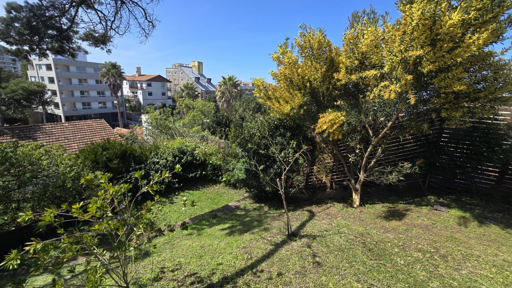 EN VENTA - PINAMAR - CASA ZONA PLAYA