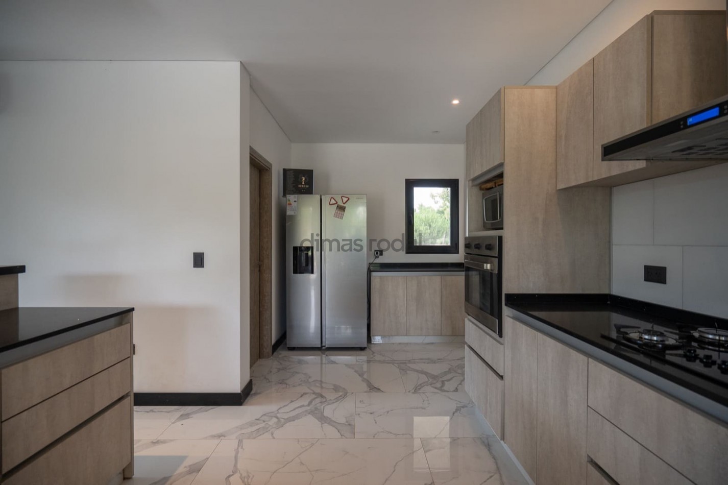 VENTA - PINAMAR - CASA EN LA HERRADURA