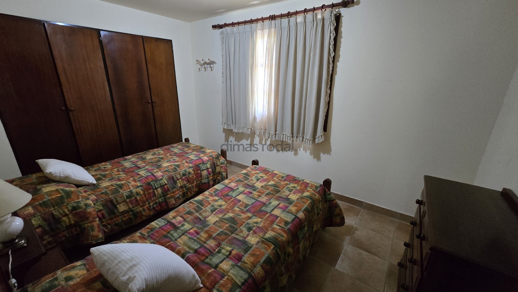 EXCELENTE CASA EN MARTIN PESCADOR (ZONA PLAYA)