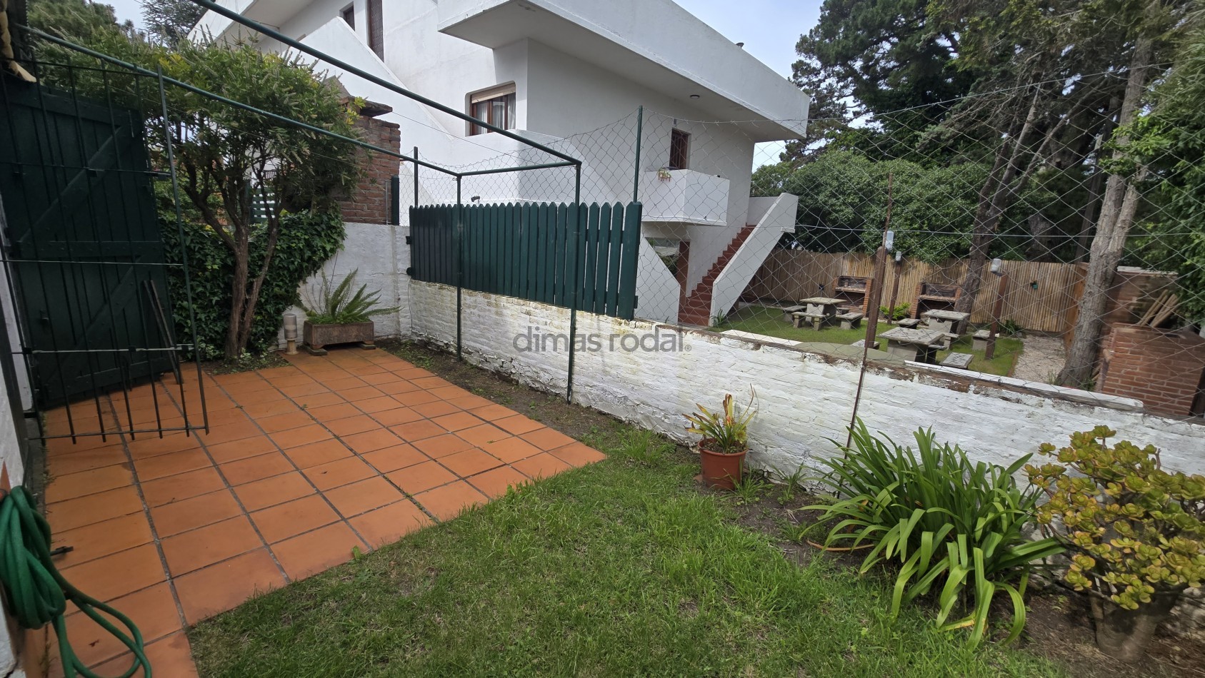 EN VENTA - PINAMAR - DUPLEX 3 AMBIENTES