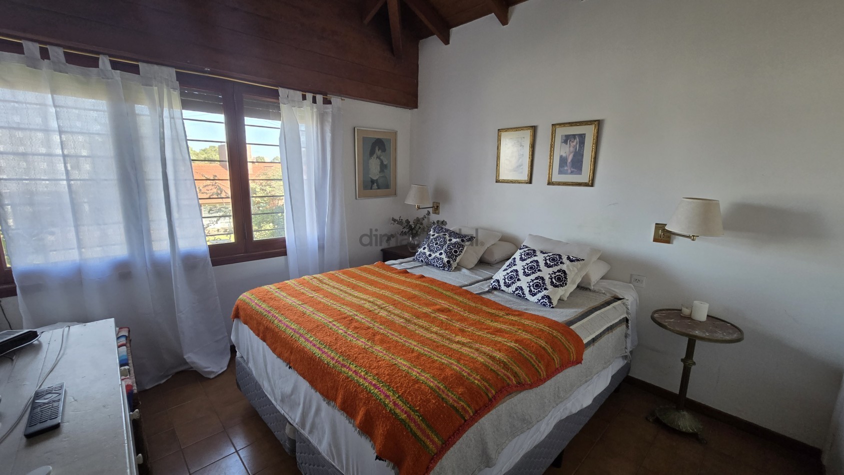 EN VENTA - PINAMAR - CASA ZONA PLAYA