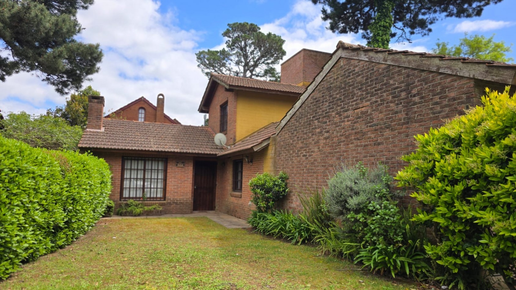 VENTA - PINAMAR DUPLEX 3 DORMITORIOS