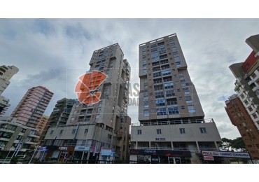 PINAMAR Departamento de 3 ambientes Centro Playa